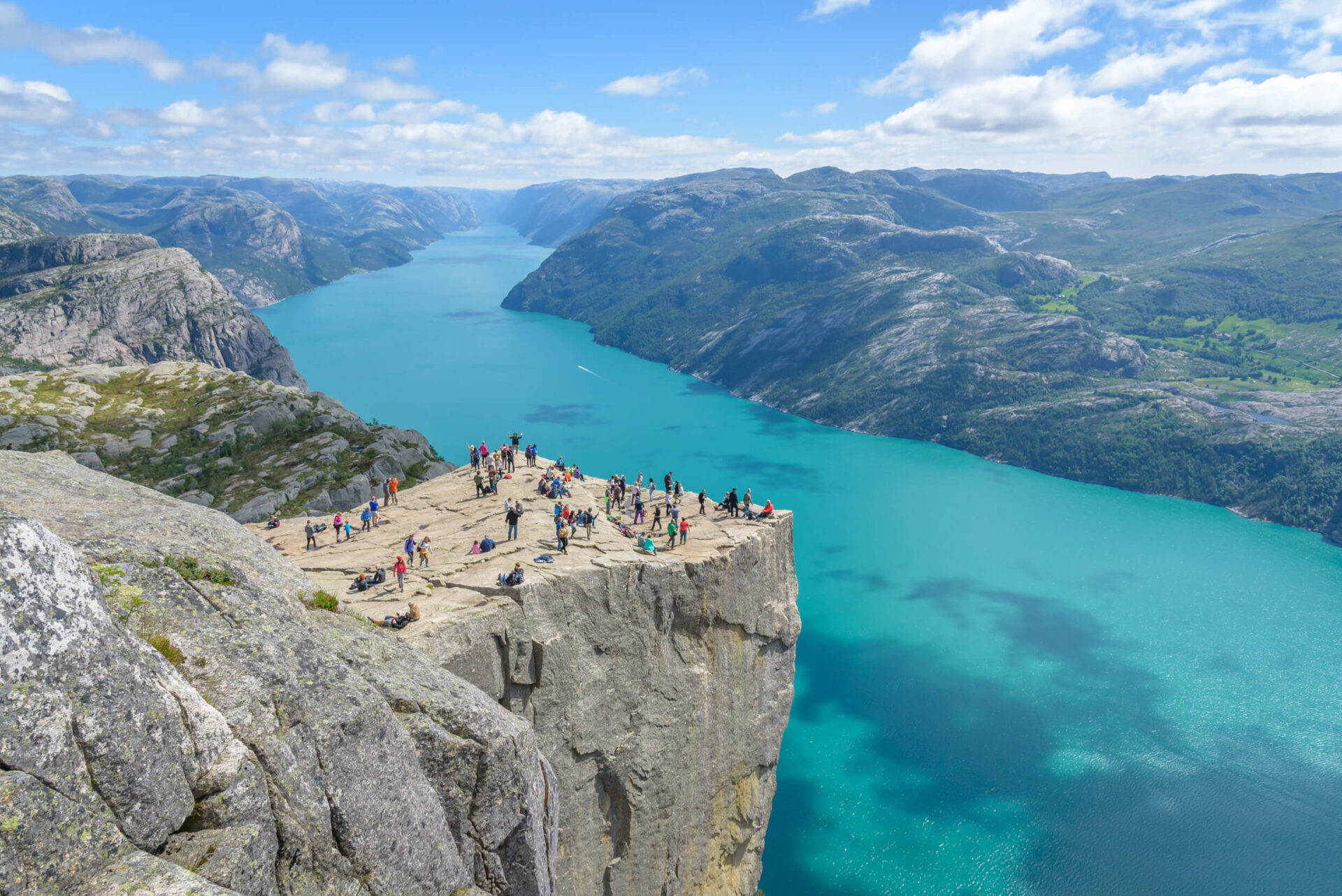Lysefjord.jpeg