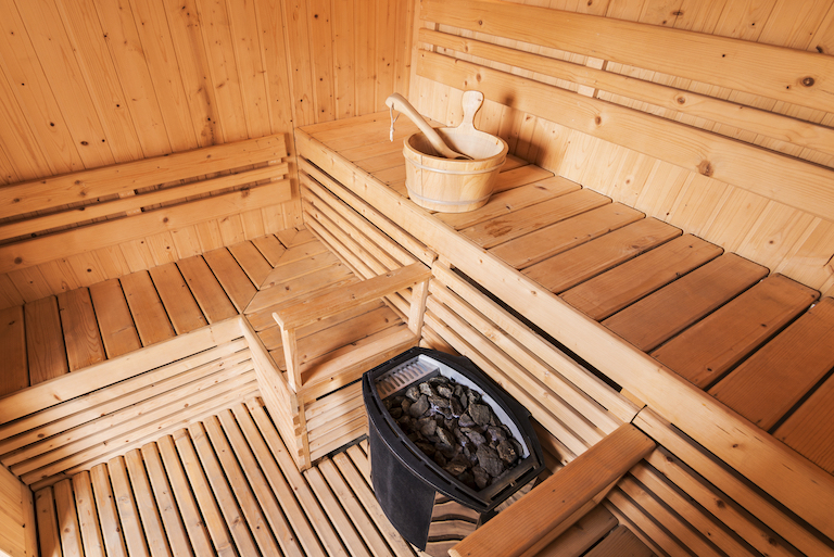 Traditional Finnish Sauna: Finnish Sauna & Ice Plunge Tips